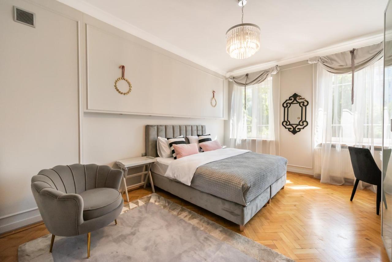 Premium Artdeco Boutique Warsaw