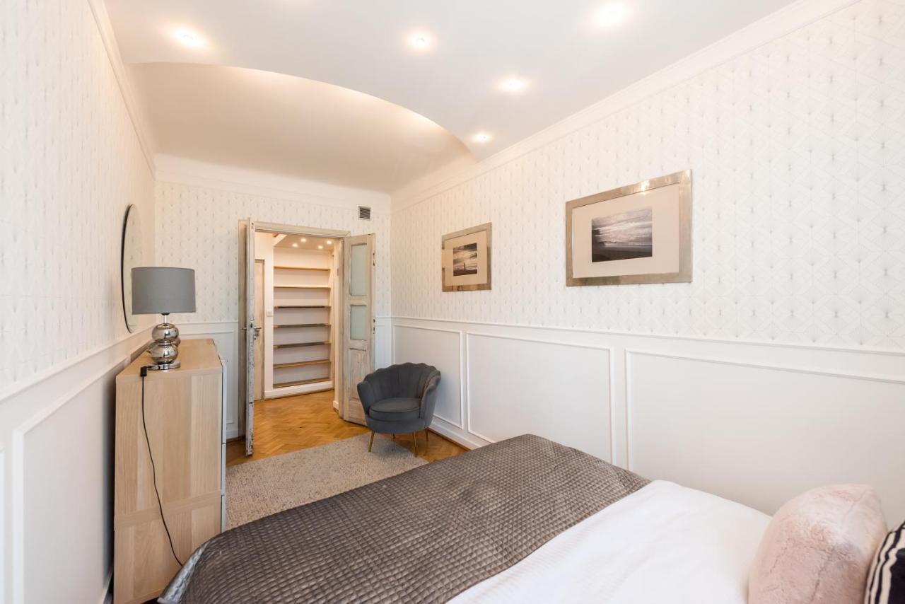 Premium Artdeco Boutique Butas Warsaw
